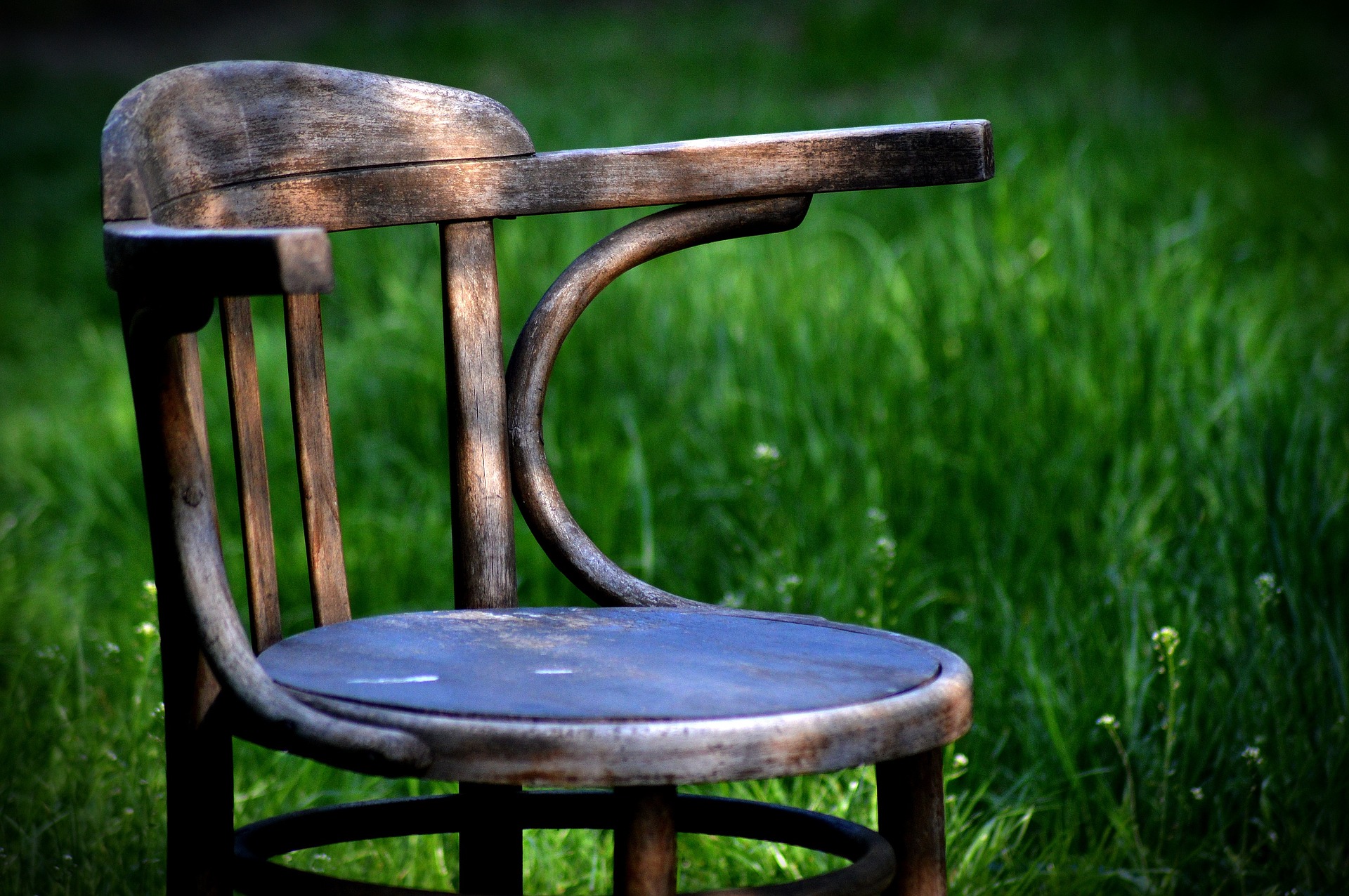 Židle na zahradu, ze dřeva ideální